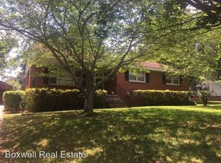 1707 Edgecombe Ave, Fayetteville, NC 28301