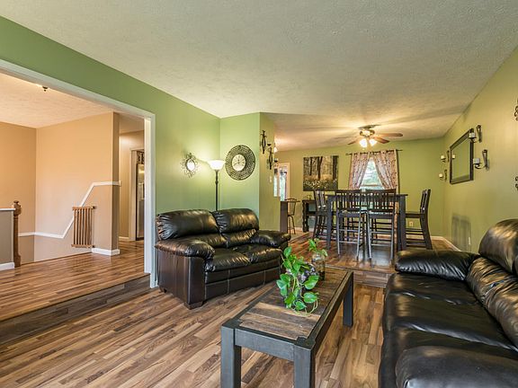 4th image of 2032 Grenada Blvd
