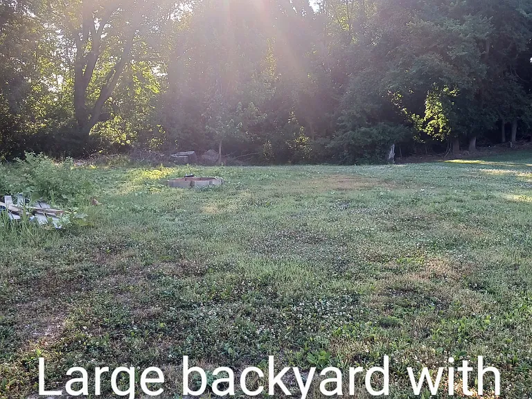 913 Goddard Ave #1 — Photo 16