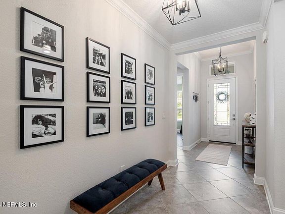 2nd image of 2714 LAS CALINAS Boulevard