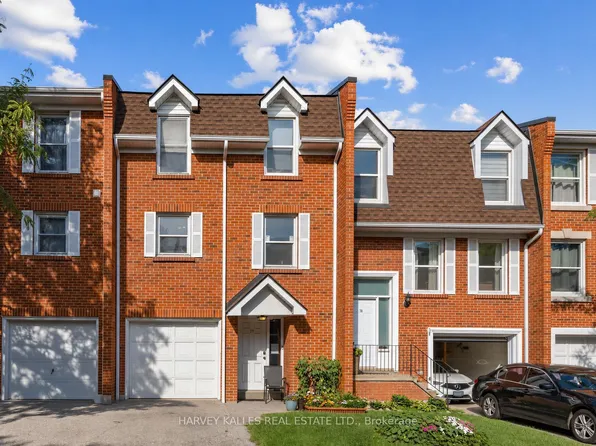 333 Meadows Blvd #77, Mississauga, ON L4Z 1G9