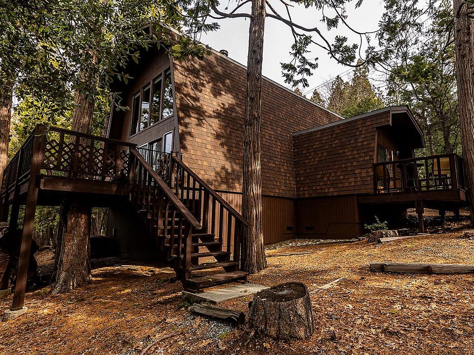 1st image of 18925 Sycamore Cir
