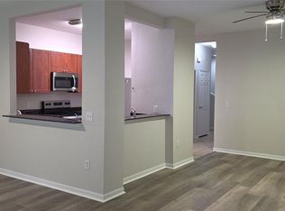 8218 Downpatrick Ct UNIT 40-2, Tampa, FL 33610