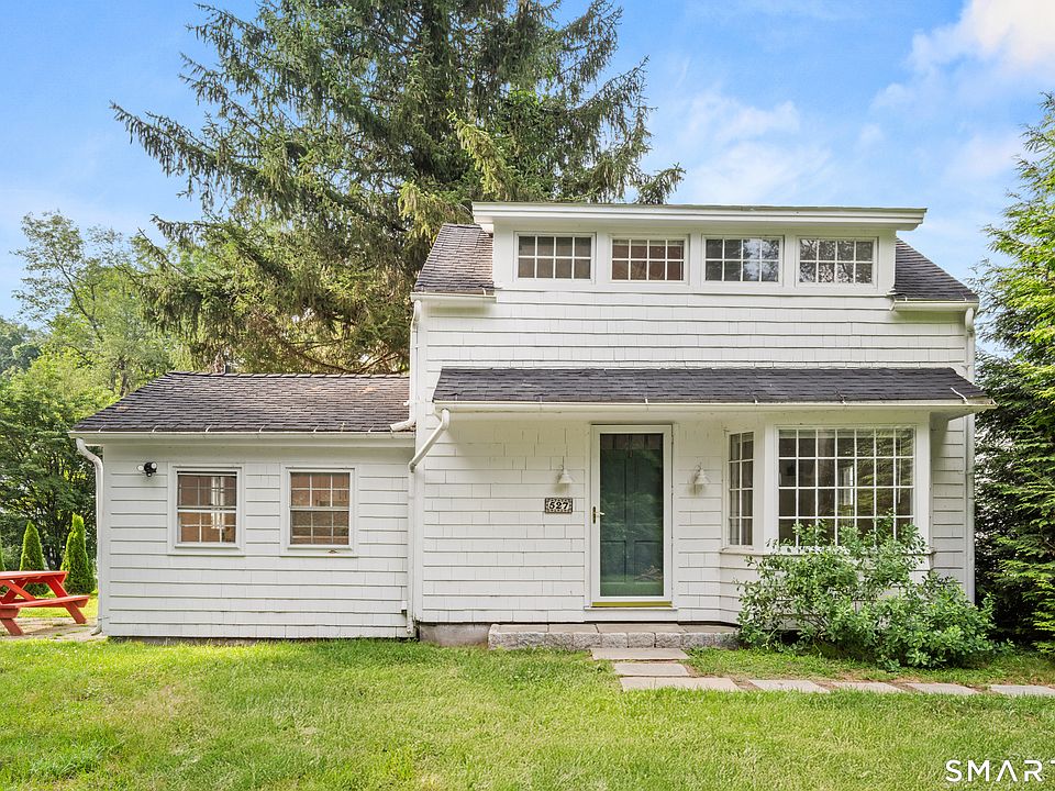 1st image of 527 Danbury Rd