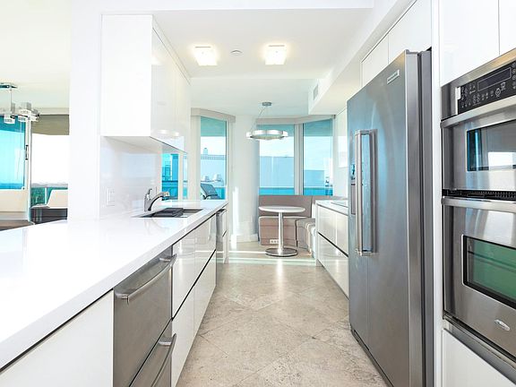 5th image of 1501-5025 Collins Ave #1501