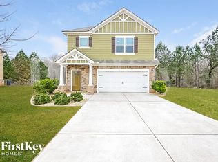 704 Thistle Ct, Locust Grove, GA 30248