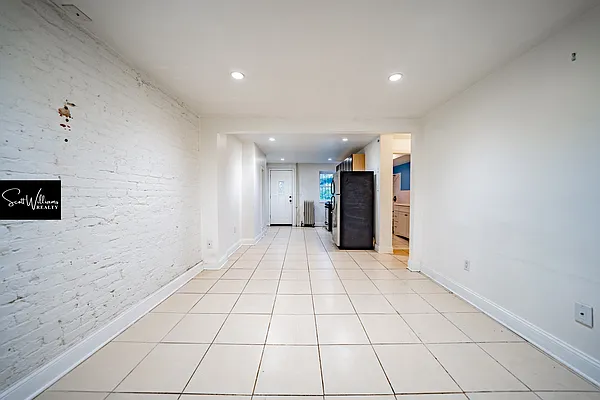 Rented by Scott Williams Realty LLC | media 14