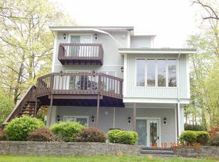 664 Serenity Shores Rd, Benton, KY 42025