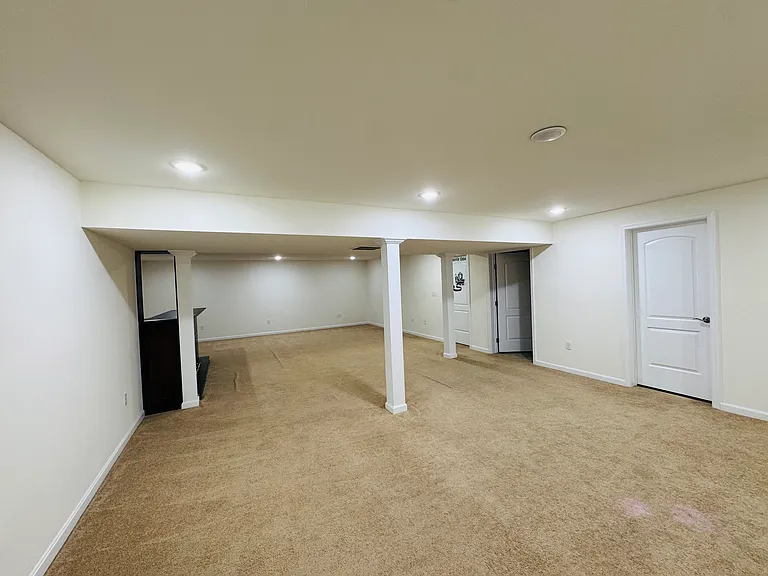 557 W Birdie Ln — Photo 27