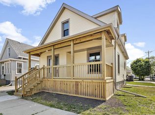 1637 Packard Ave, Racine, WI 53403