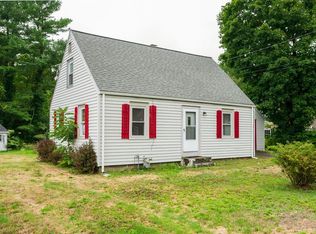 403 Salem St, Rockland, MA 02370