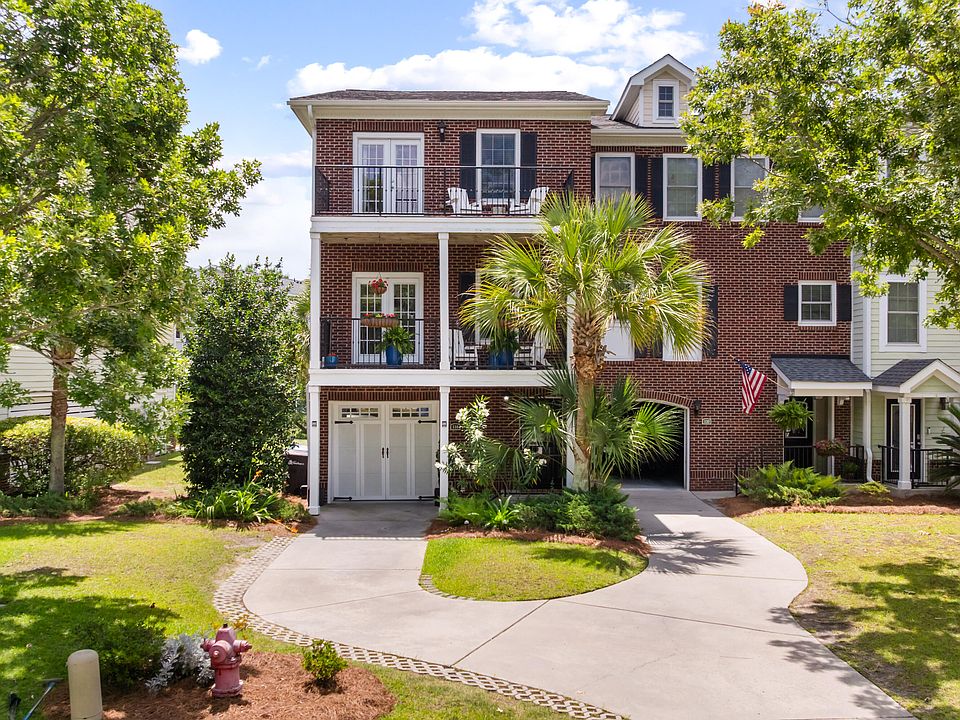 1st image of 116 Summers Creek Ct