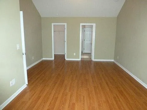 216 Latherton Ct — Photo 17