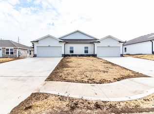 1522 Park Ave #B, Warrensburg, MO 64093