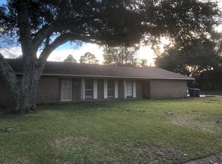 701 Garland Rd, Natchitoches, LA 71457