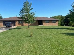 7311 W Grange Hall Rd, Dunlap, IL 61525