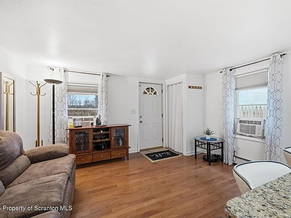 3rd image of 138 Swetland St