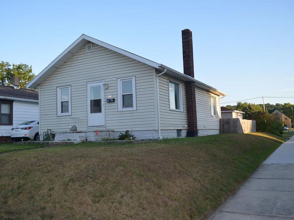1st image of 2509 W 6th St