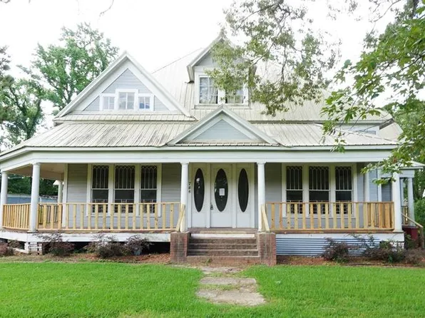 744 Bear Dr, Timpson, TX 75975