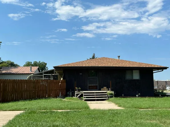 1001 B St, South Sioux City, NE 68776