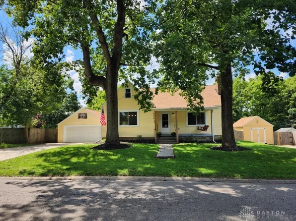 624 N West St, Xenia, OH 45385