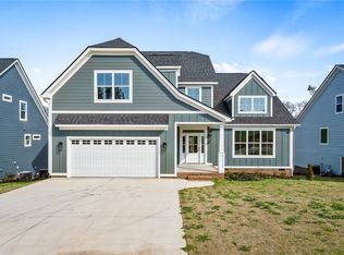 318 Summerall Dr, Anderson, SC 29621