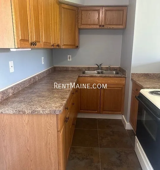1181 Augusta Rd #4 — Photo 3
