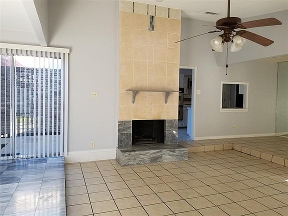 3rd image of 9726 Summerwood Cir