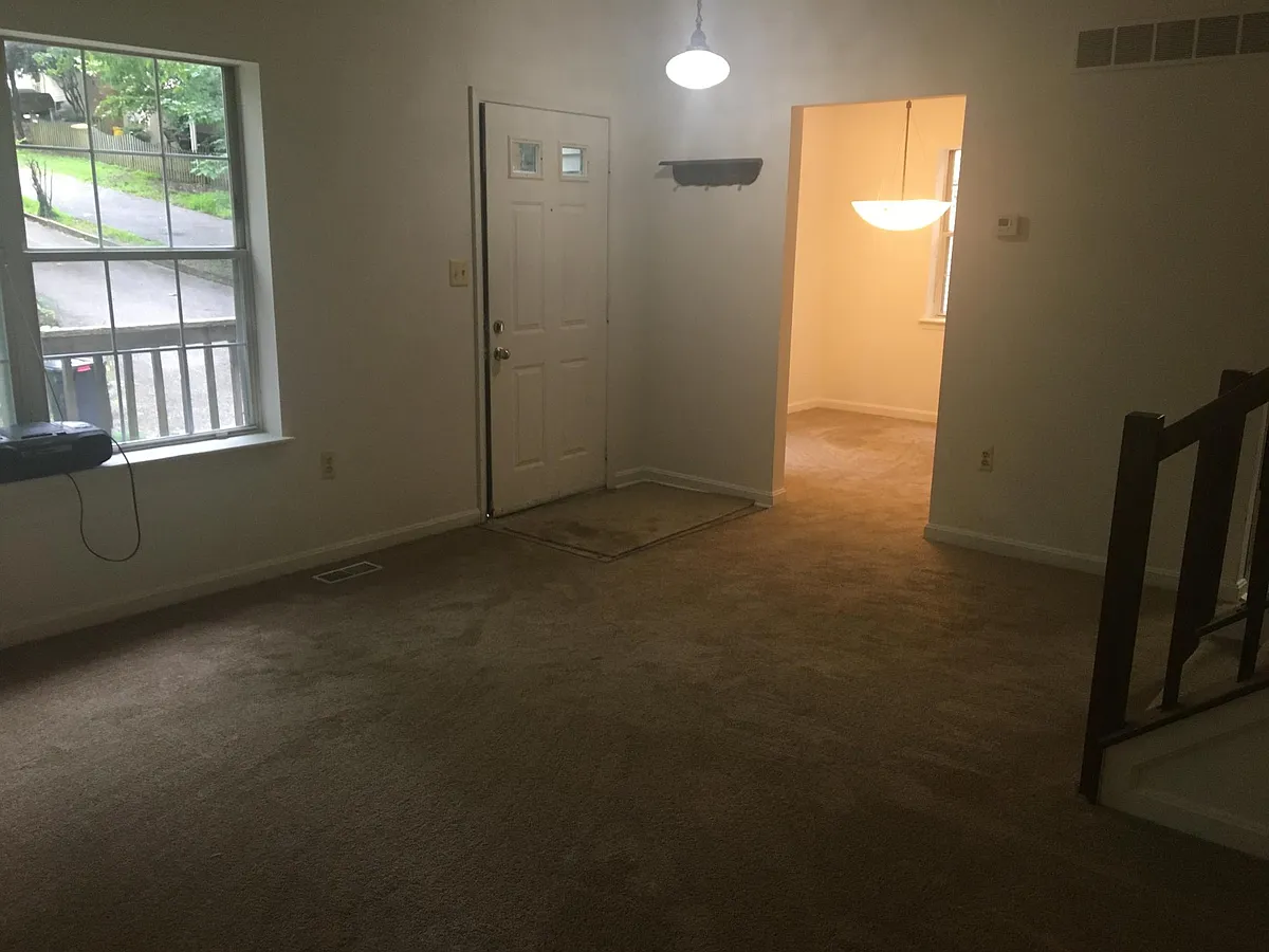 Building Photo - 1276 Doubleday Dr