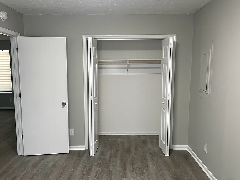 2630 Lincoln Park Dr — Photo 9