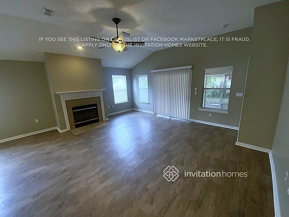 5th image of 13463 Devan Lee Dr E