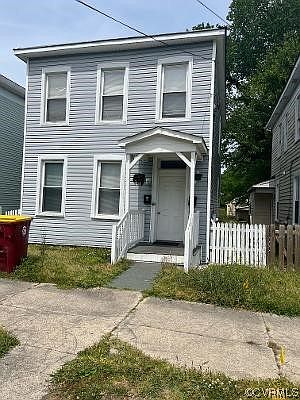 1st image of 607 W Washington St