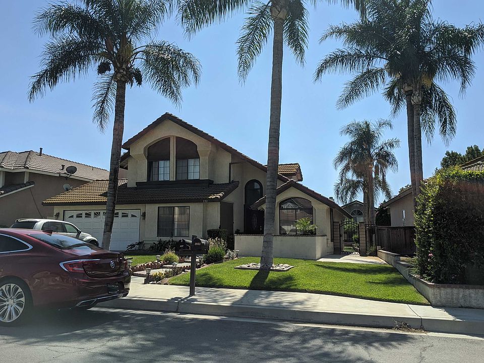 2nd image of 2932 E Big Range Rd