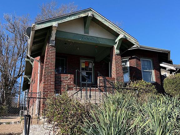 3rd image of 5446 W Florissant Ave