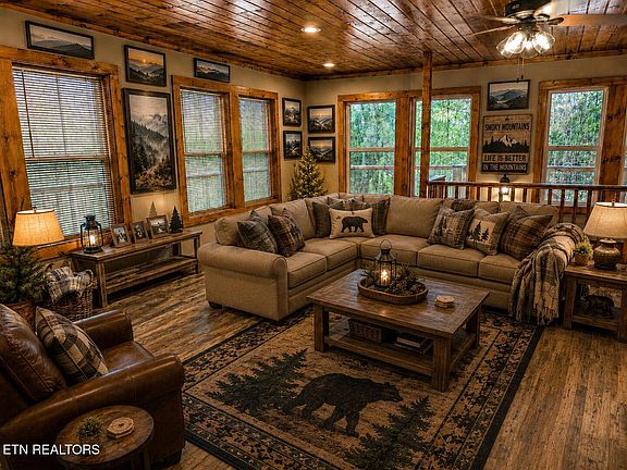4th image of 2912 Kettle Creek Way