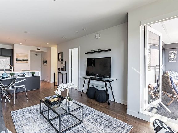 2nd image of 1061 Marine Dr #302
