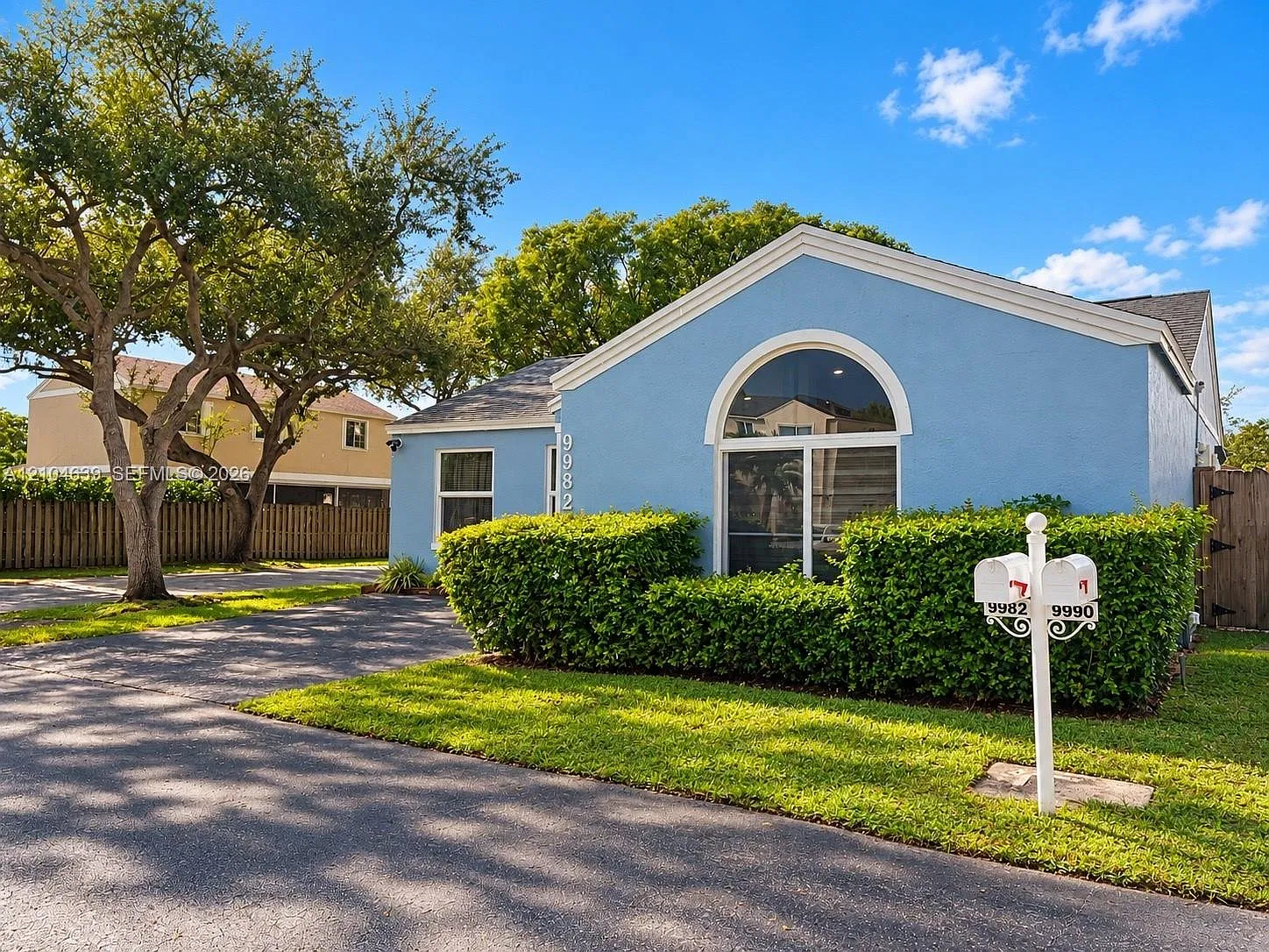 3 bed, 1369 sqft, $3,000 — Photo 3