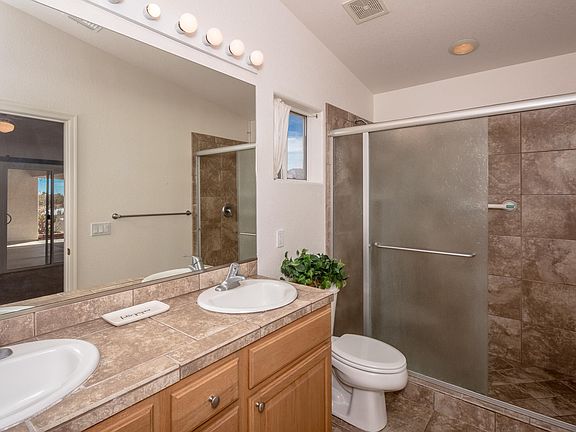 4th image of 8944 Ironwood Dr