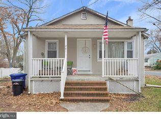 201 Coral Ave, Mount Laurel, NJ 08054