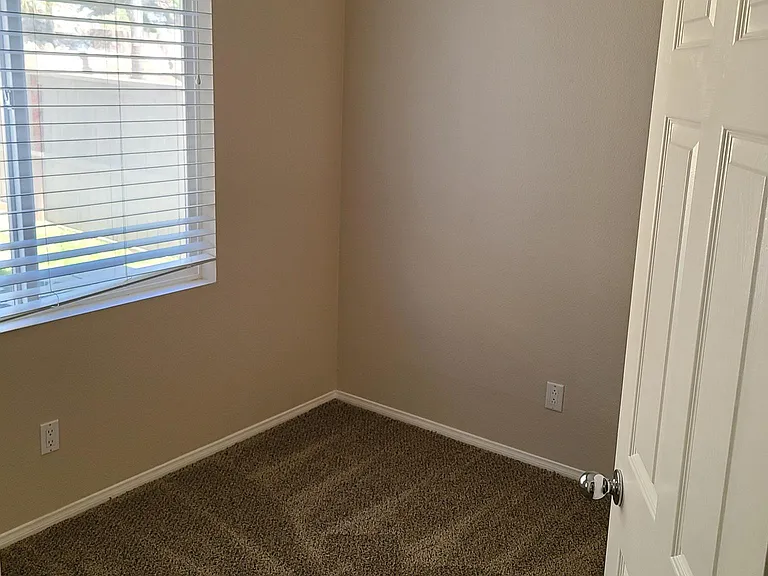 32380 Pensador St — Photo 9