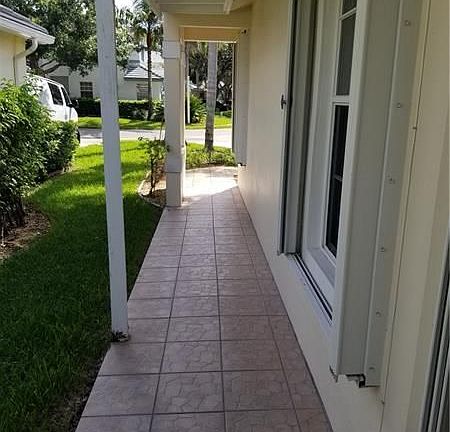 3rd image of 2955 Myrtle Oak Cir