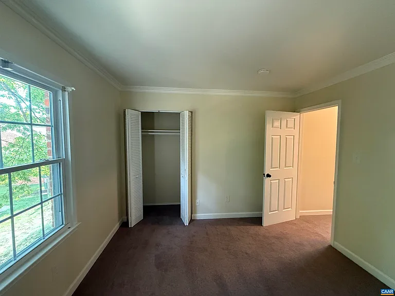 111 Hessian Hills Rdg #2 — Photo 8