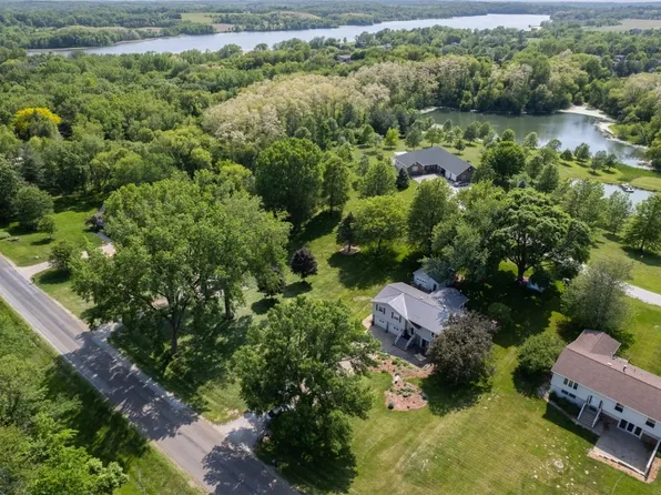 LOT 8 Polk Ave NE, Solon, IA 52333