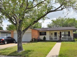 240 Otis St, Kingsville, TX 78363