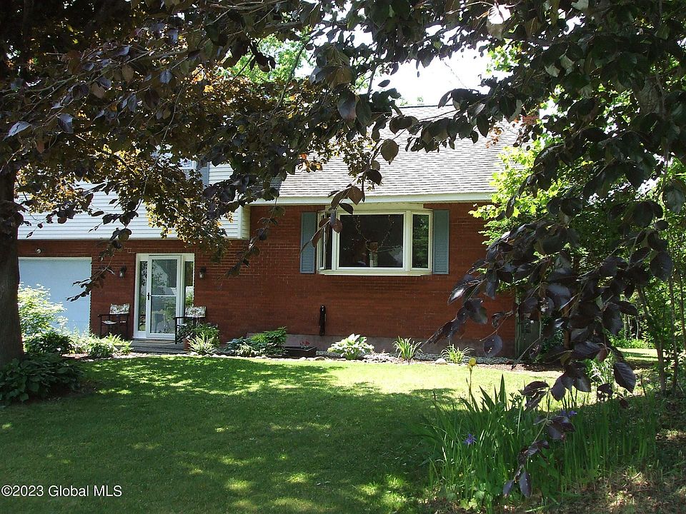 1st image of 5 Vista Dr
