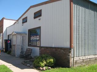 214 Main, Woden, IA 50484