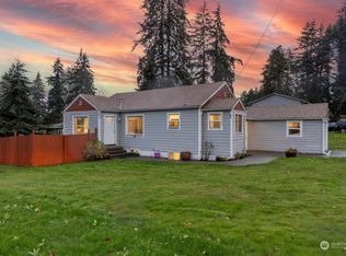 24008 Meridian Ave S, Bothell, WA 98021