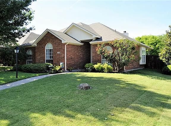 4th image of 1501 Steinway Ct
