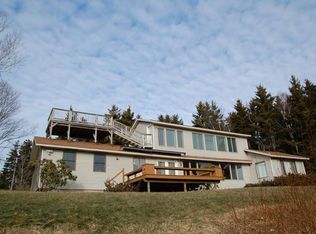 38 Grassy Rd, Orrs Island, ME 04066