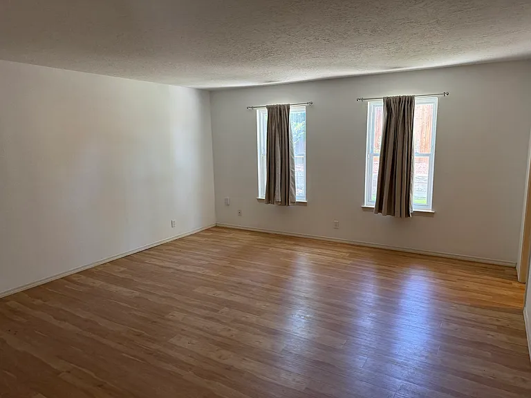 3113 La Mancha Dr NW — Photo 13